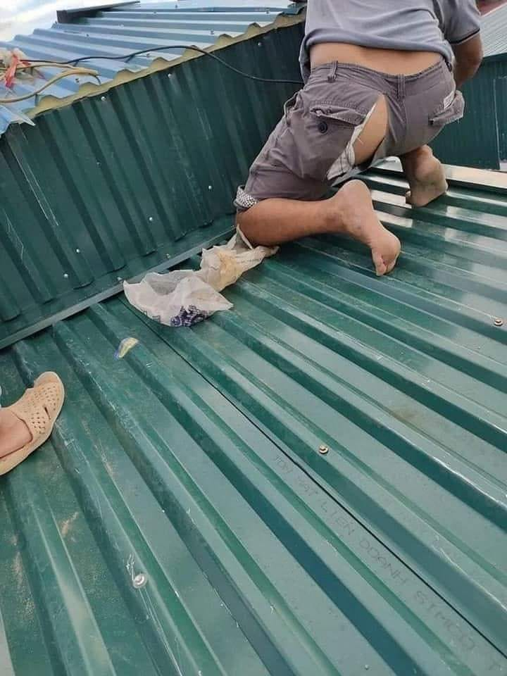 Nghèo tuột quần là có thật